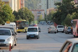 Yine minib&uuml;s şof&ouml;r&uuml; ter&ouml;r&uuml;