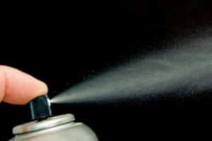 Bu sprey başkasına ait deri p&uuml;sk&uuml;rt&uuml;yor!