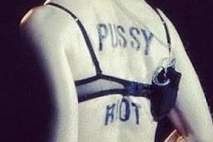 Madonna'dan sahnede protesto