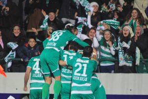 Bursaspor Kups Kuopio ma&ccedil;ı - canlı izle