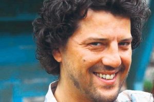 İlker Aksum boşanıyor