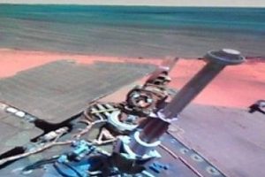 Mars'ın ger&ccedil;ek g&ouml;r&uuml;nt&uuml;leri geldi