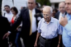 Kenan Evren: Bırakın &ouml;leyim