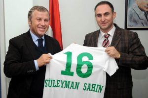 "İngiltere'yi &ouml;rnek almalıyız"
