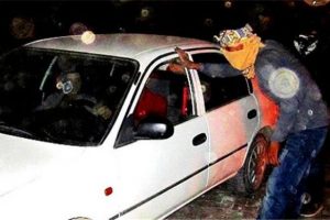 PKK yol kesip kimlik sordu!