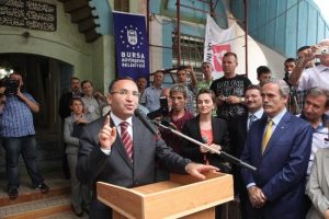 Kosova&acute;daki 420 yıllık tarihi Sinan Paşa Camii, &ouml;zg&uuml;n kimliğine kavuşuyor