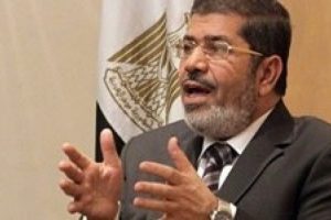 Mursi iki kritik ismi g&ouml;revden aldı