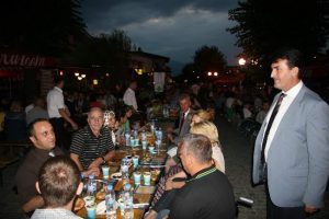 Osmangazi Belediyesi'nden Prizren'de bin kişiye iftar