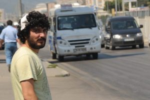 Bursa'da inanılmaz olay! Gazetecinin başına bakın ne geldi?