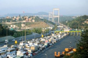Otoyol ve k&ouml;pr&uuml;ler 5 g&uuml;n &uuml;cretsiz
