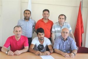 Bursasporlu İlhan İneg&ouml;lspor'a kiralandı