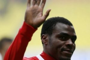 Emenike geliyor mu? İşte Nijeryalı'nın kararı