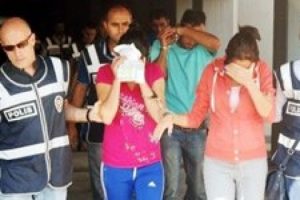 Kuaf&ouml;rde konuştuğunuza dikkat edin!