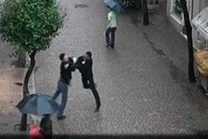 Sokak kavgası kamerada