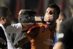 "Kuyt beni tahrik etti"