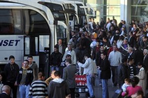 Bayramda 1.5 milyon kişi yolda