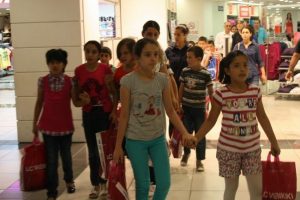 GESİAD'tan ihtiya&ccedil; sahibi &ccedil;ocuklara bayramlık