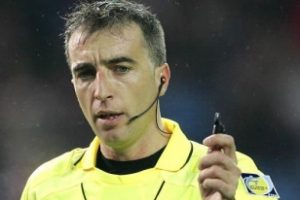Twente ma&ccedil;ının hakemi a&ccedil;ıklandı