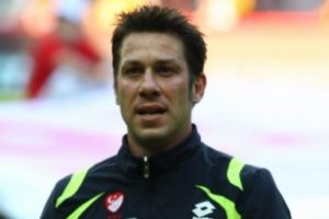 UEFA'dan Fırat Aydınus'a g&ouml;rev!
