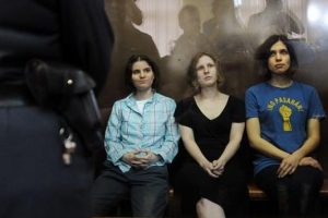 Pussy Riot kızları su&ccedil;lu bulundu