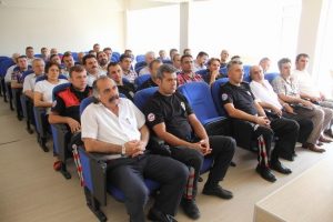 Polisten bayram magandası &ouml;nlemi