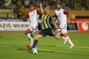 Fenerbah&ccedil;e lige k&ouml;t&uuml; başladı