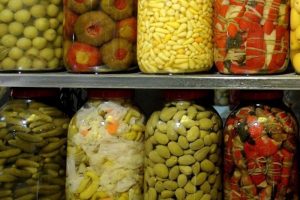 E.coli bakterili turşu can aldı