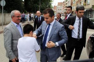 İspanya'da kriz var para arıyor