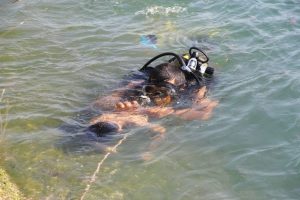 Suda kalbi durdu, hastanede hayata d&ouml;nd&uuml;