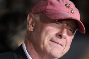 Tony Scott intihar etti