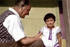 Manevi kızı da duymuş