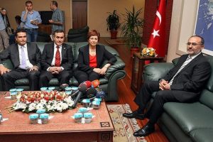 Siyasilerden ''birlik'' mesajı