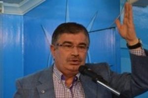 Ağzına tıkarım o yazıları senin