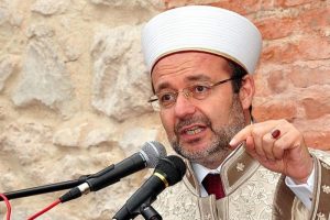 Saldırıyı kınıyor ve lanetliyorum