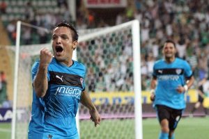 Bursaspor Avrupa'da 'Sağlam' esiyor