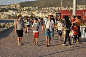 Kuşadası'nda bayram havası
