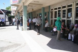 Terminallerde bayram d&ouml;n&uuml;ş&uuml; telaşı