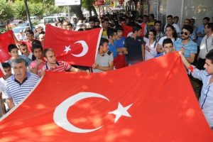 Kahramanmaraş'ta ter&ouml;re lanet y&uuml;r&uuml;y&uuml;ş&uuml;