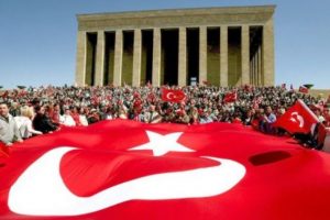 Anıtkabir yakınında bomba paniği