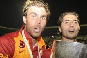 Elmander bu ma&ccedil;ı bekliyor
