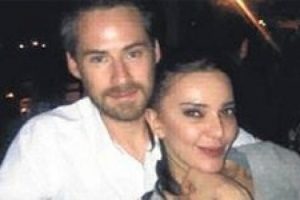 Hande d&uuml;ğ&uuml;ne sponsor arıyor