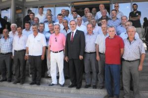 B&uuml;y&uuml;kşehir'den muhtarlara bilgisayar