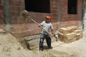 G&uuml;neş altında ekmek m&uuml;cadelesi