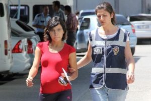 8 aylık hamile kadın fuhuştan g&ouml;zaltında