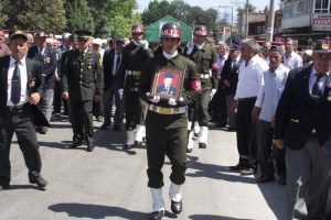 Kıbrıs gazisini ecel yolda yakaladı