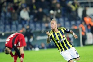 Fenerbah&ccedil;e Kadık&ouml;y'de sahne alıyor!
