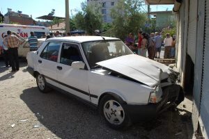 Salihli'de trafik kazası: 7 yaralı