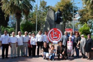 MHP Mudanya'da zaferi kutladı