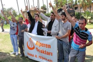 Ter&ouml;re "baltalı" tehdit