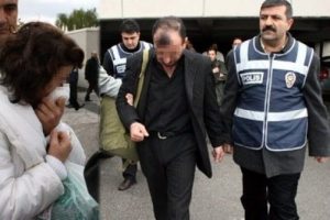 Kocasını sevgilisine &ouml;ld&uuml;rt&uuml;p helva dağıttı